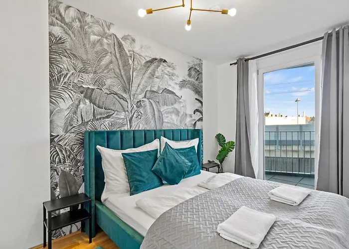 Modern Near Airport - Outdoor Space - Easy Access Διαμέρισμα Βιέννη