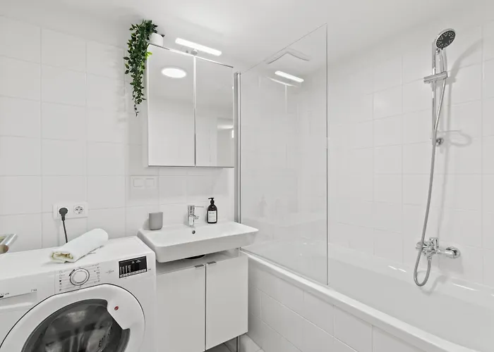 Διαμέρισμα Modern Near Airport - Outdoor Space - Easy Access Βιέννη