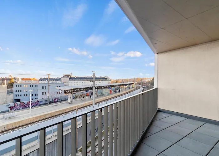 Modern Near Airport - Outdoor Space - Easy Access Διαμέρισμα Βιέννη